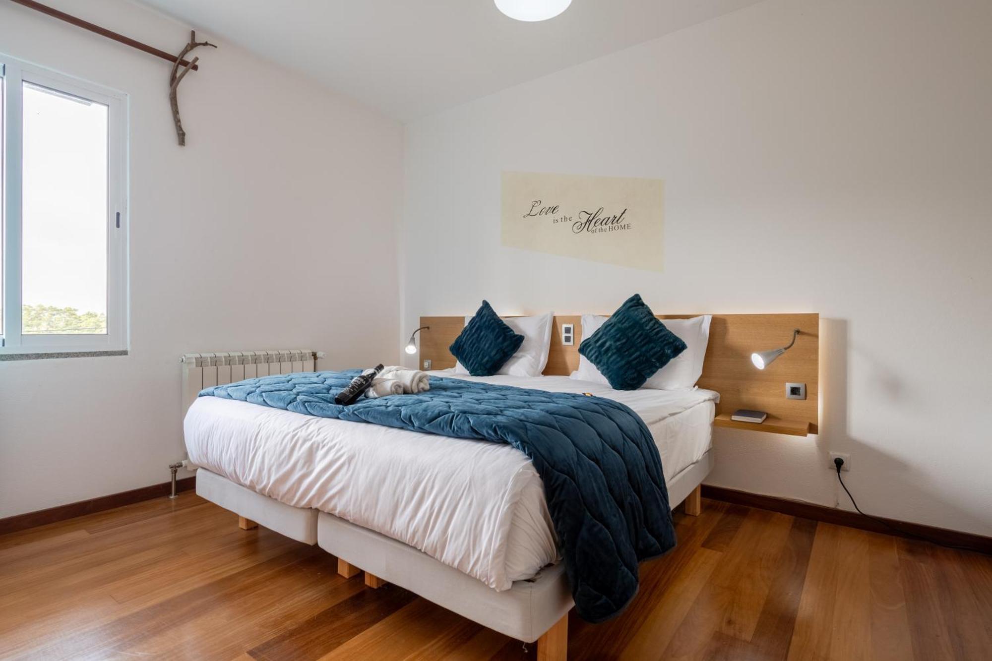 Casa Os Manos Guest House Сантана Екстериор снимка