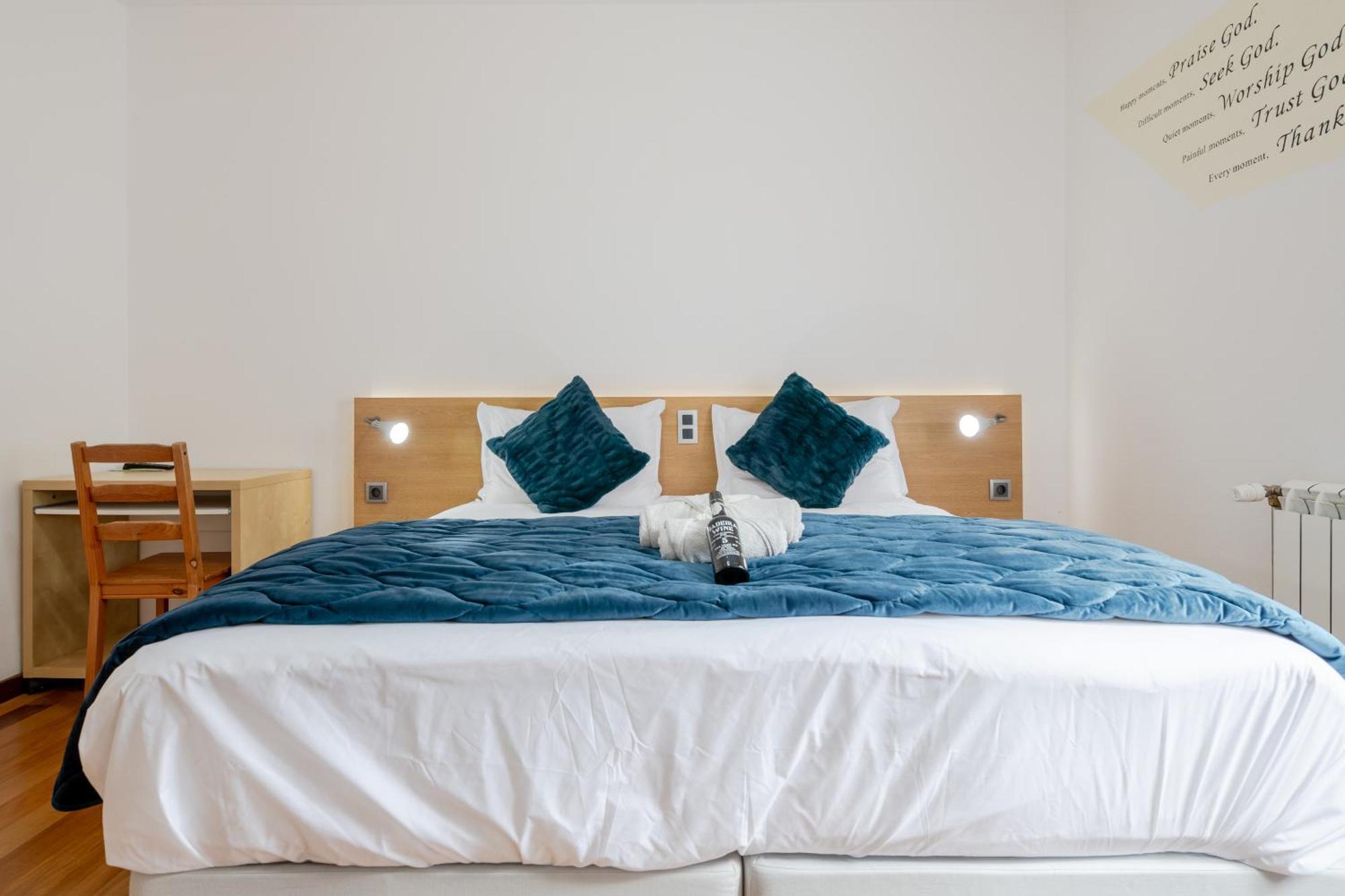 Casa Os Manos Guest House Сантана Екстериор снимка